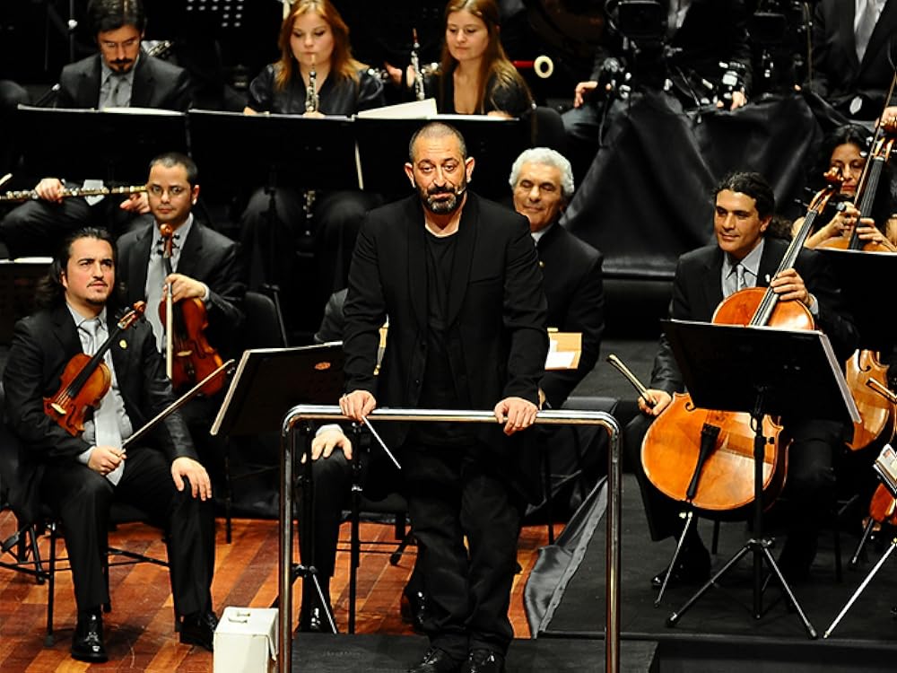 Katta ayollar bilan jinsiy aloqa Mini bikini va mikro pussiesda