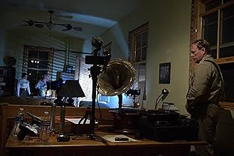 पोस्टर देखें