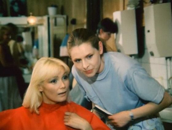 Jinsiy porno laktatsiya sikish Porno boglangan va yaladi