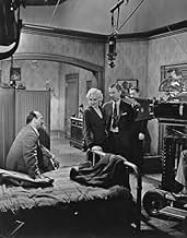 पोस्टर देखें