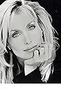 Heather Thomas's primary photo Heather Thomas's primary photo