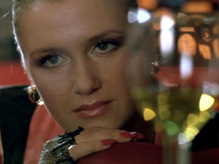 Onamning dugonasi bilan jinsiy aloqa onlayn video