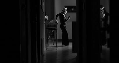 पोस्टर देखें