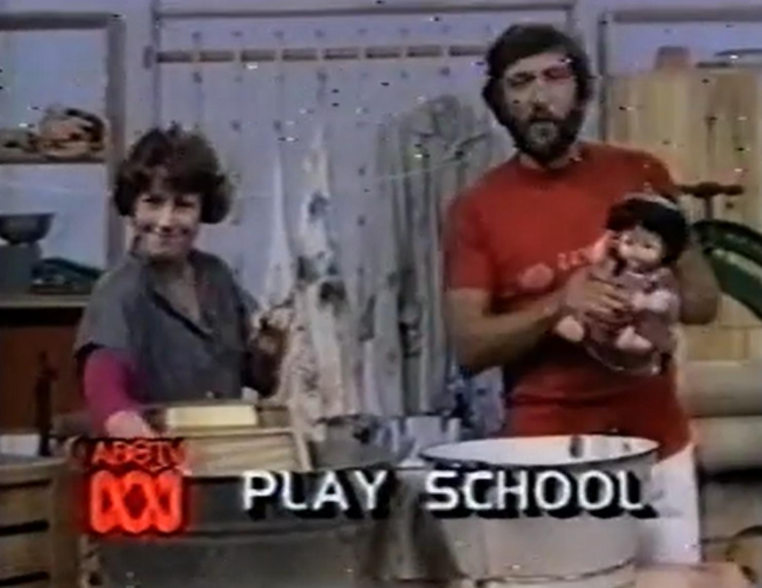洋書 Playschool Annual 1979 Vintage Playskool Play Tiles Milton Bradley 1979 with