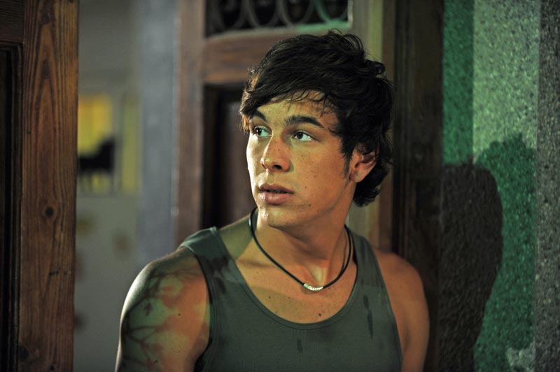 Anjelina Joli soxta porno Shaffof külot porno rasmlar