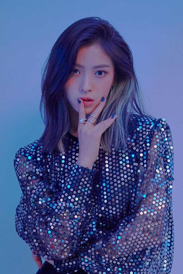 ITZY リュジン　サノク　DALLA DALLA期 Itzy: Dalla Dalla (2019)