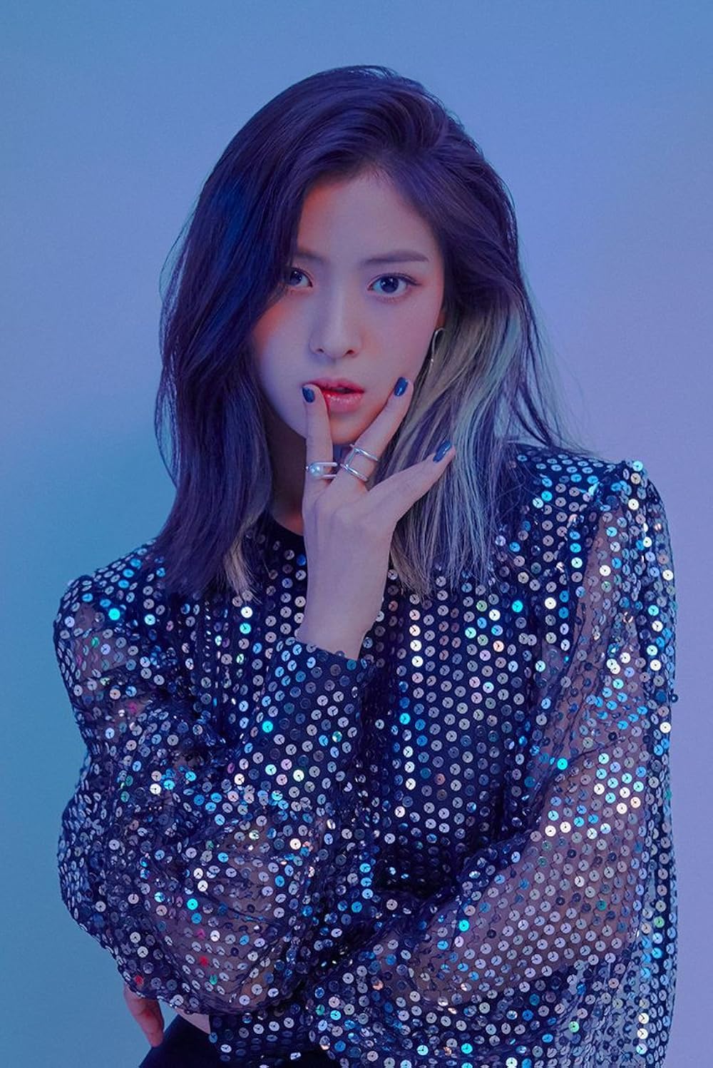 ITZY リュジン　サノク　DALLA DALLA期 ITZY 