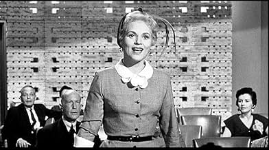 पोस्टर देखें