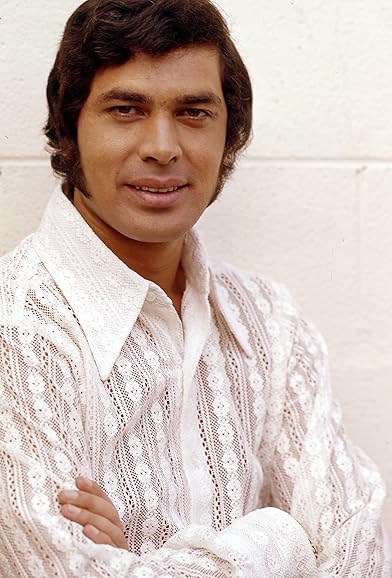 Primary photo for Engelbert Humperdinck Primary photo for Engelbert Humperdinck