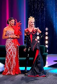 Primary photo for La coronación