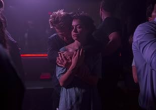 पोस्टर देखें