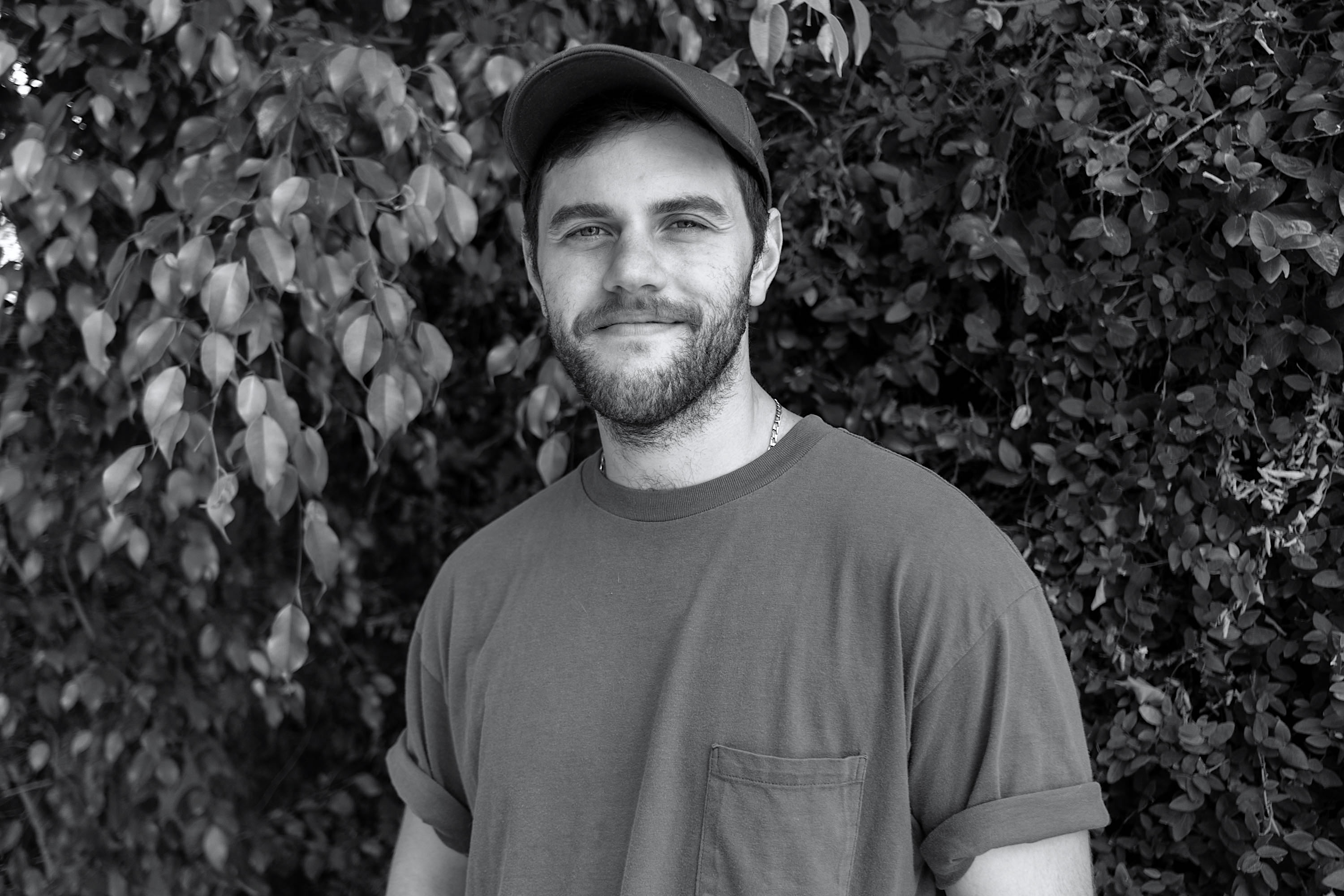 テレビ台 Christopher Santiago Christopher Santiago - IMDb