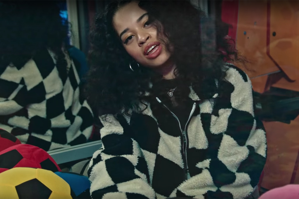 Ella Mai: Boo'd Up (2018)