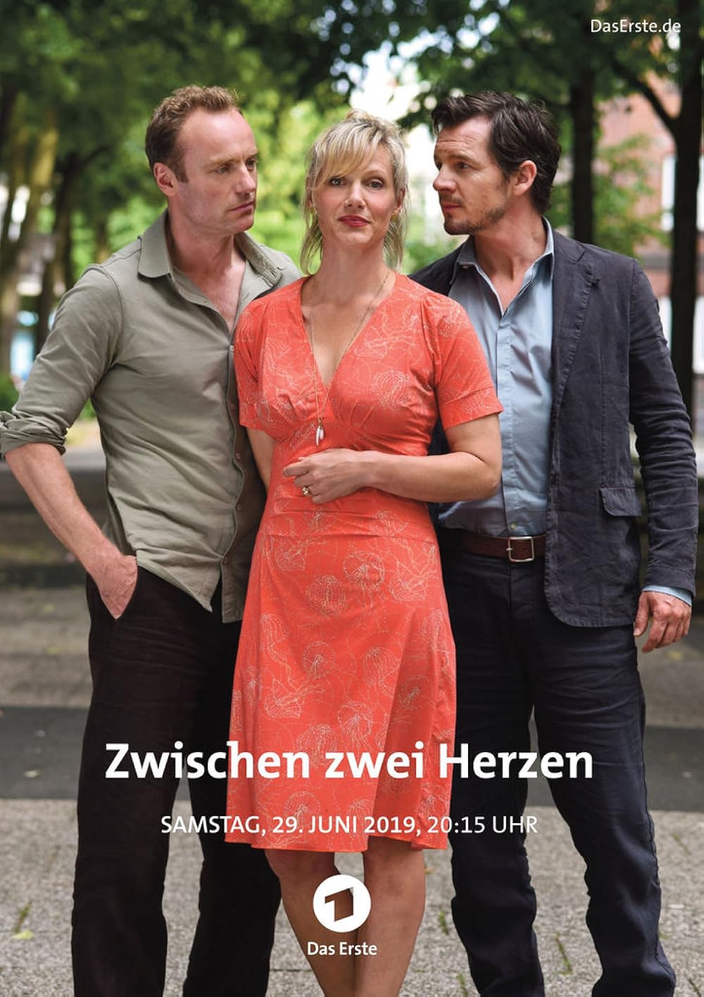 Zwischen zwei Herzen (2019)