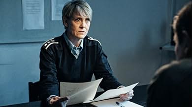 पोस्टर देखें