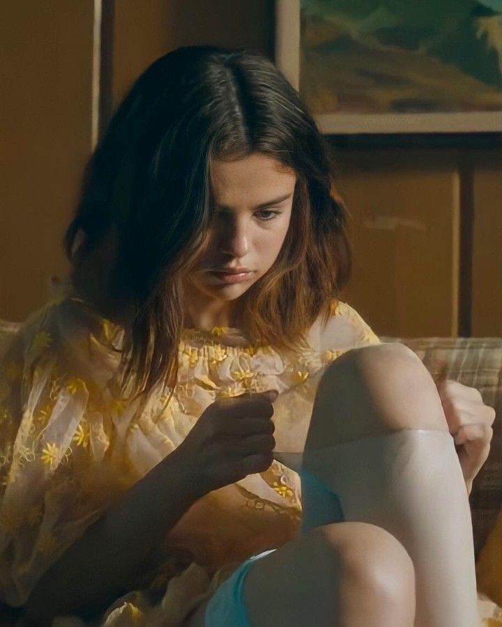 Ofisda jinsiy aloqa pornosini onlayn tomosha qiling Barcha teshiklarda etuk porno