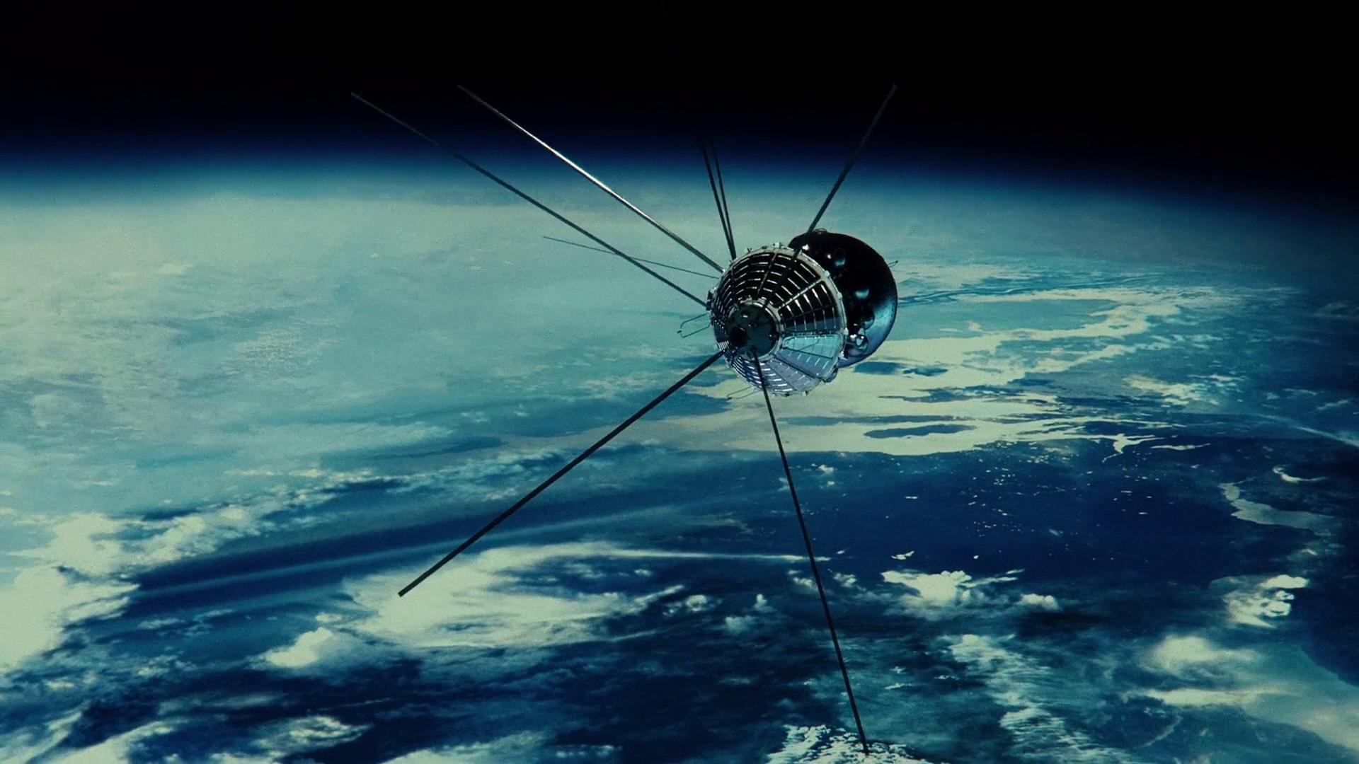 Anal jinsiy aloqa paytida Naomi Banks ehtiros bilan qichqiradi