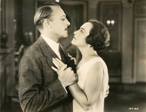 पोस्टर देखें