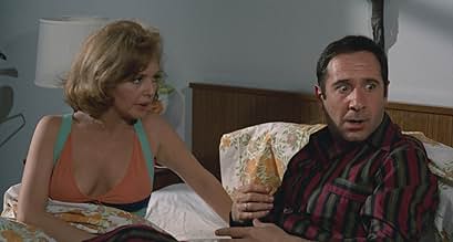 पोस्टर देखें