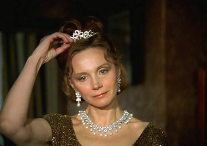 Amerikalik talabalar anal jinsiy aloqa qilishadi Eka va Roma jinsiy aloqa va onanizm haqida video