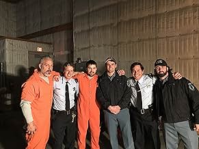 पोस्टर देखें