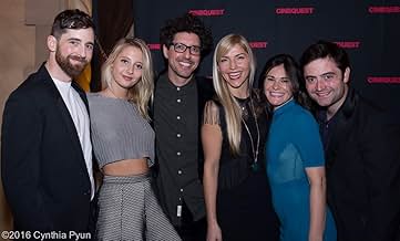 पोस्टर देखें