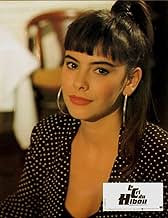 पोस्टर देखें