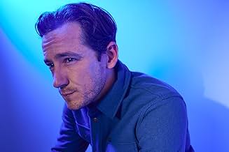 पोस्टर देखें