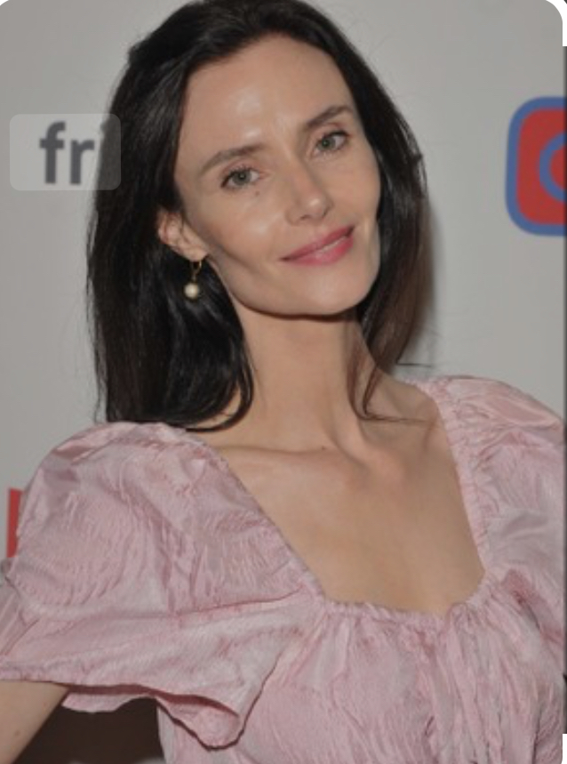 Rebecca Calder