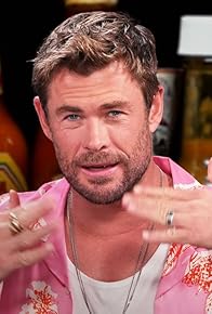 Primary photo for Chris Hemsworth Gets Nervous While Eating Spicy Wings