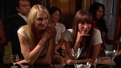 पोस्टर देखें