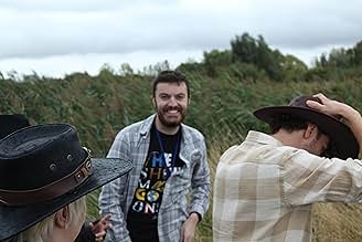 पोस्टर देखें