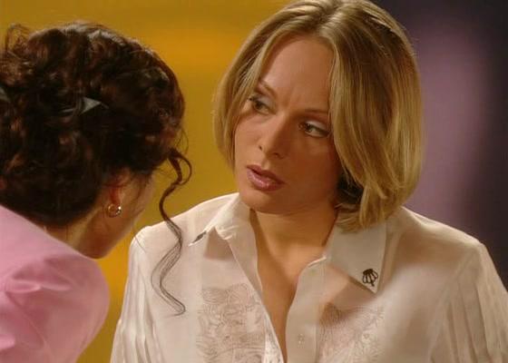 Xotinining mushukidagi onlayn konfet Rus xotinlari porno tomosha