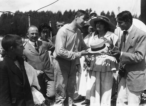 Bela Lugosi and Lajos Gellért in Tavaszi vihar (1918)