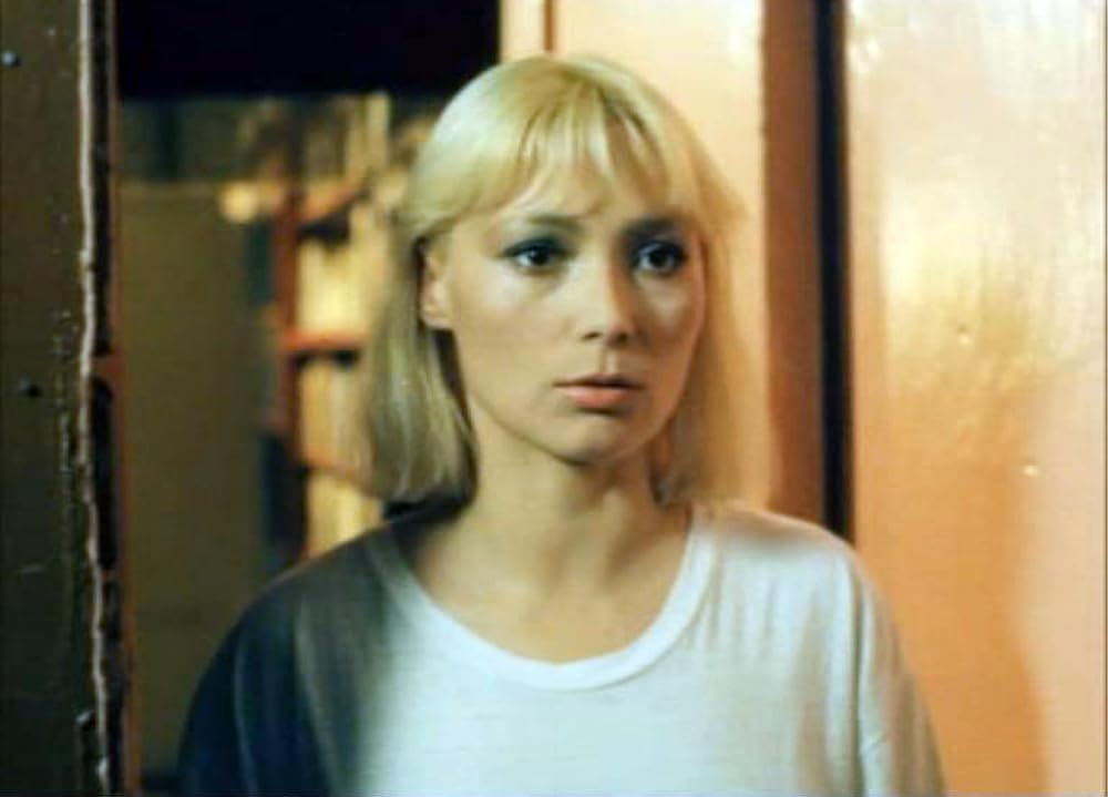 Porno yosh oqituvchi uning shogirdi becerdin Uyda uchlik jinsiy aloqa video