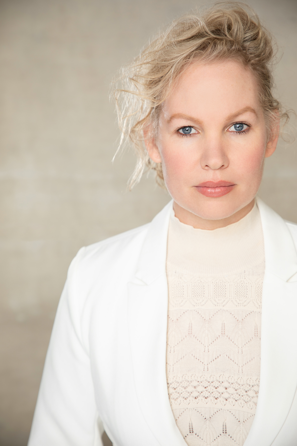 Genny Shawcross: Facts, Family, And Fortune - m89rf05