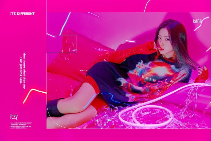 Itzy: Dalla Dalla (2019)