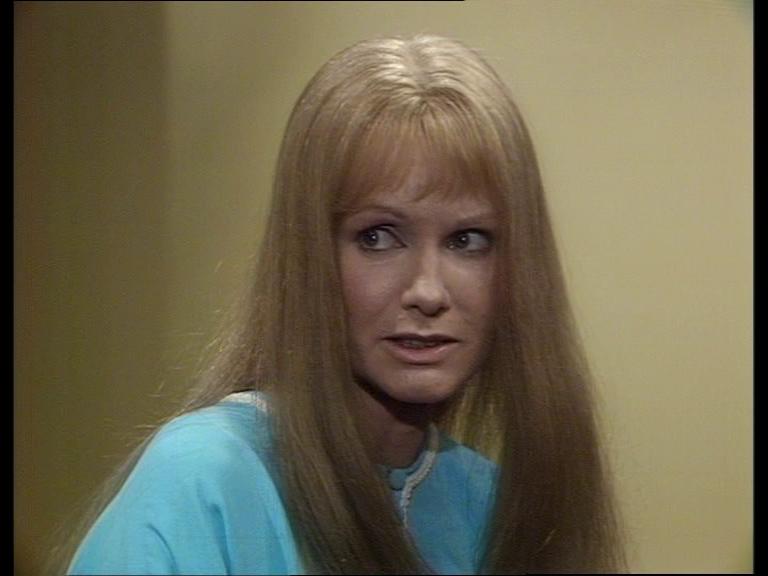 Jennie Linden in Thriller (1973)