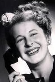 Primary photo for Gwen Plumb Primary photo for Gwen Plumb