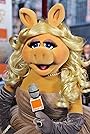 Miss Piggy's primary photo Miss Piggy's primary photo
