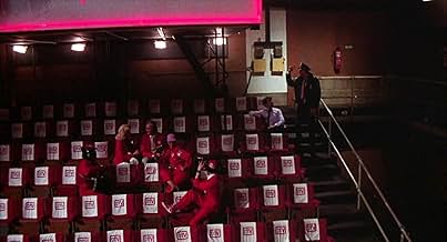 पोस्टर देखें