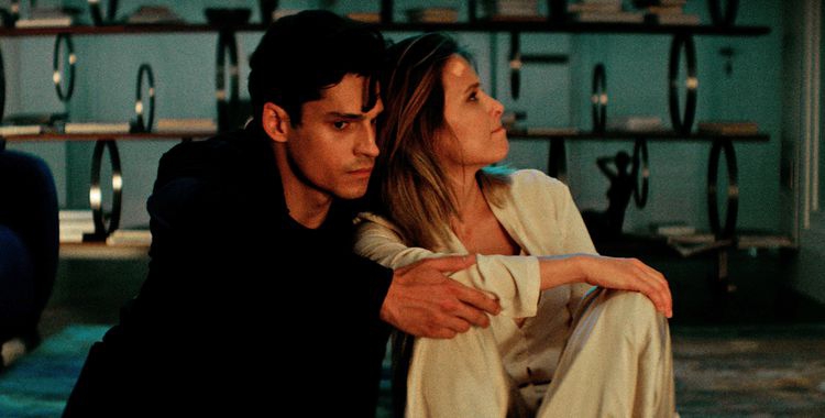 Kaliningrad, Rossiya porno fotosuratlari Barbara Brylskaning samimiy fotosuratlari