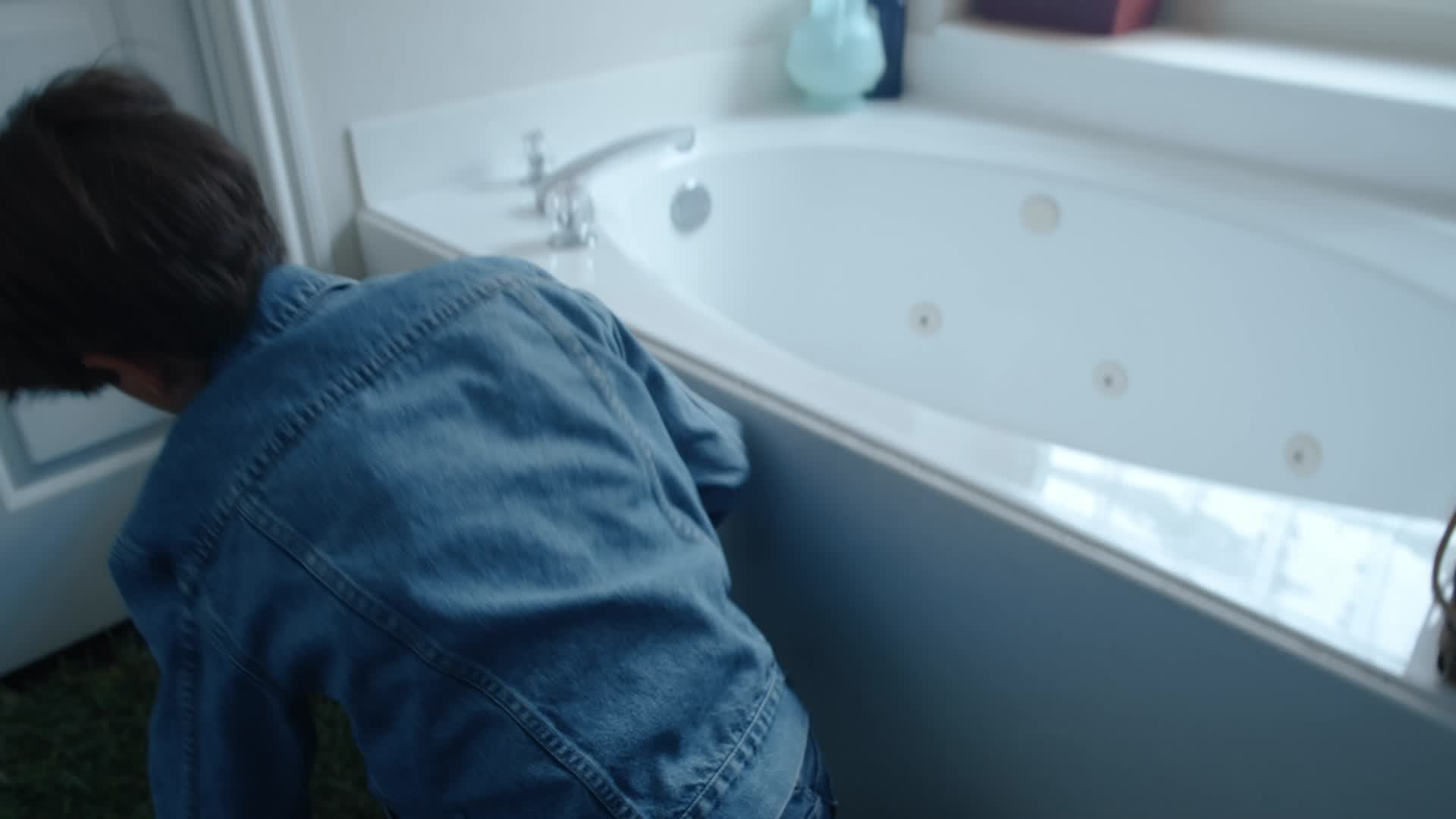 US LAW SHIELD COMMERCIAL