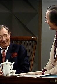 Primary photo for Avsnitt 1