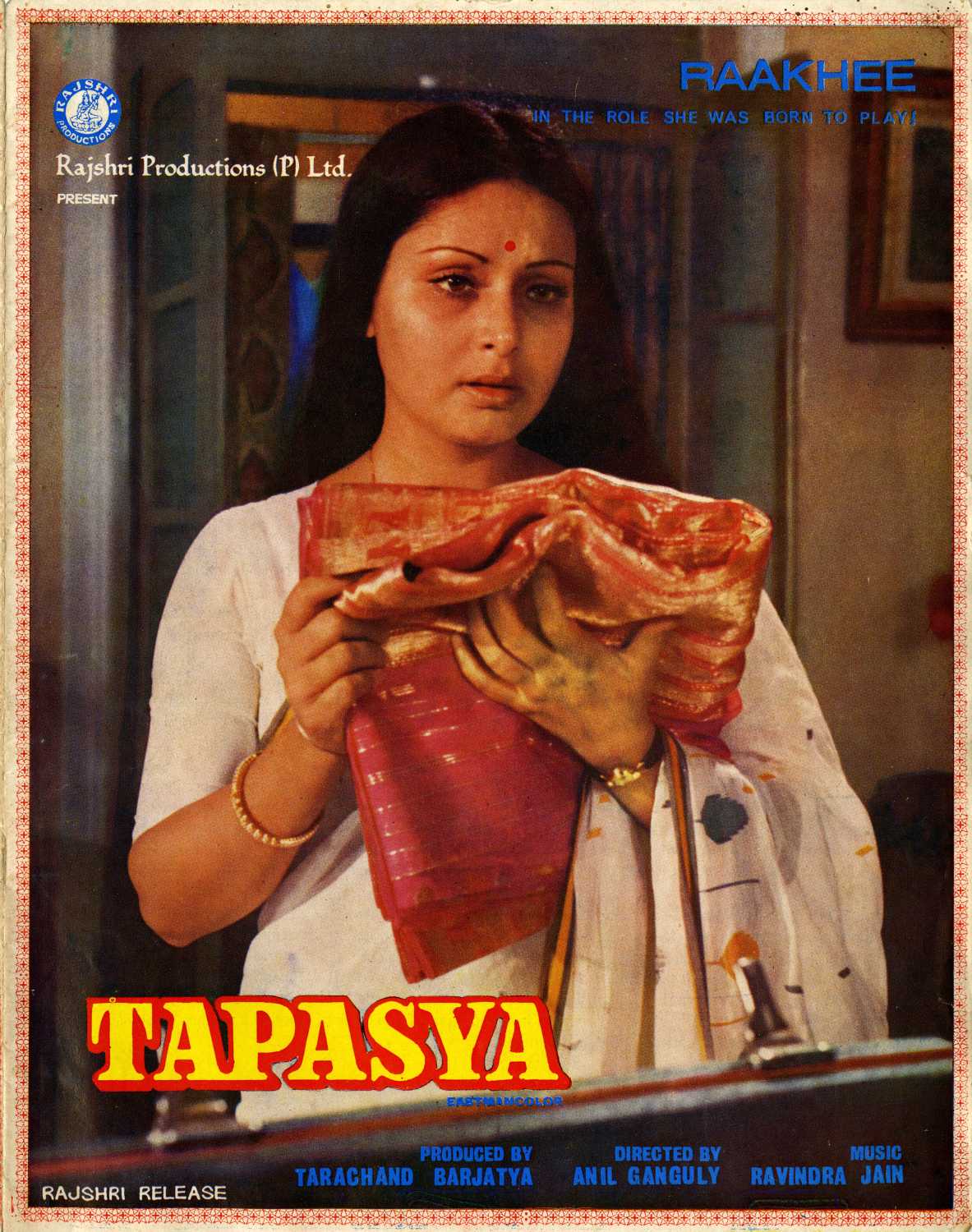 Kirovda ona va ogil jinsiy aloqa Talaba kampirni eshak it uslubida sikayapti