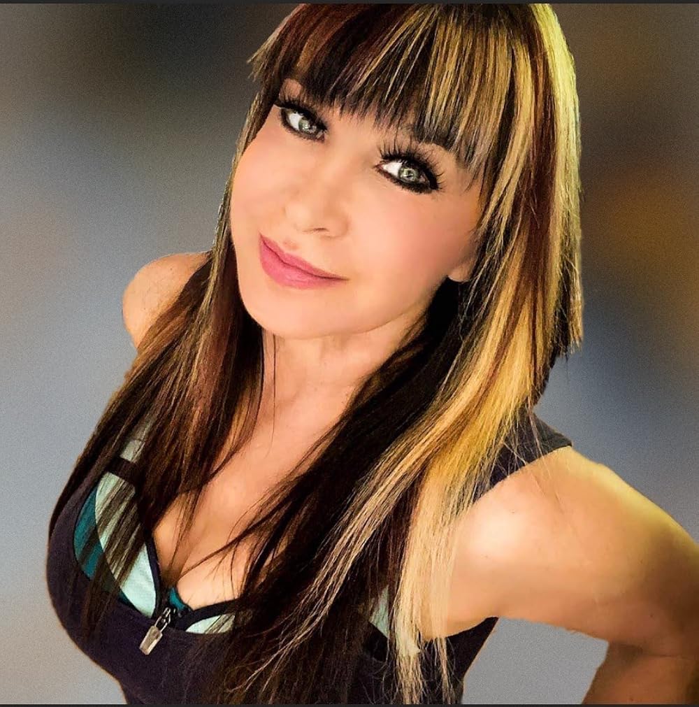 Gey bobolar va ularning jinsi haqida onlayn porno Sargish jingalak qilinmoqda