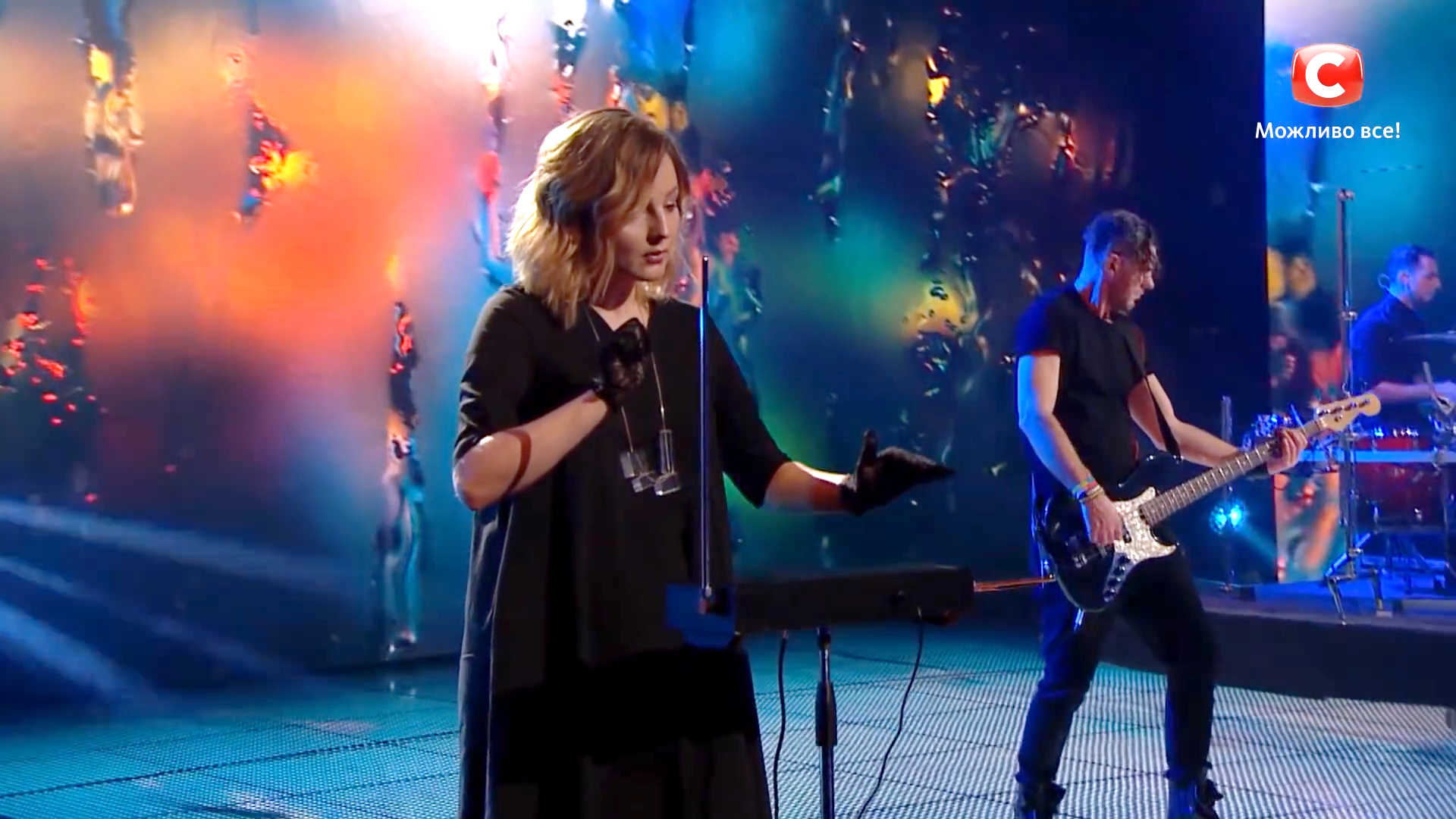 Men dostimdan toplarni tortib oldim