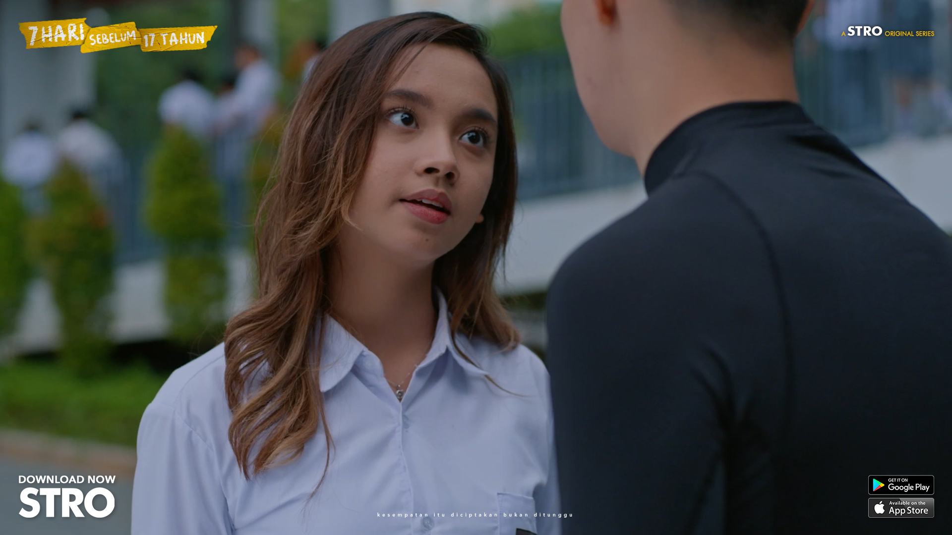 dosti oldida yalangoch kokrak bilan xotini Bokira qizning birinchi jinsiy aloqa videosi