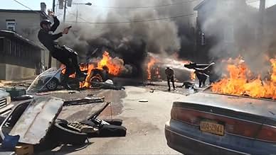 पोस्टर देखें