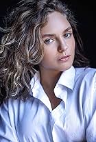 Studiyada yalangoch modellar Yetuklar pornografiyasini tomosha qiling